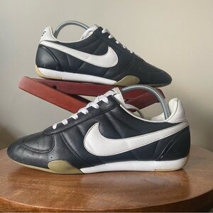 Archival Nike Sprint Sister Y2K flat running shoes, leather vintage remake